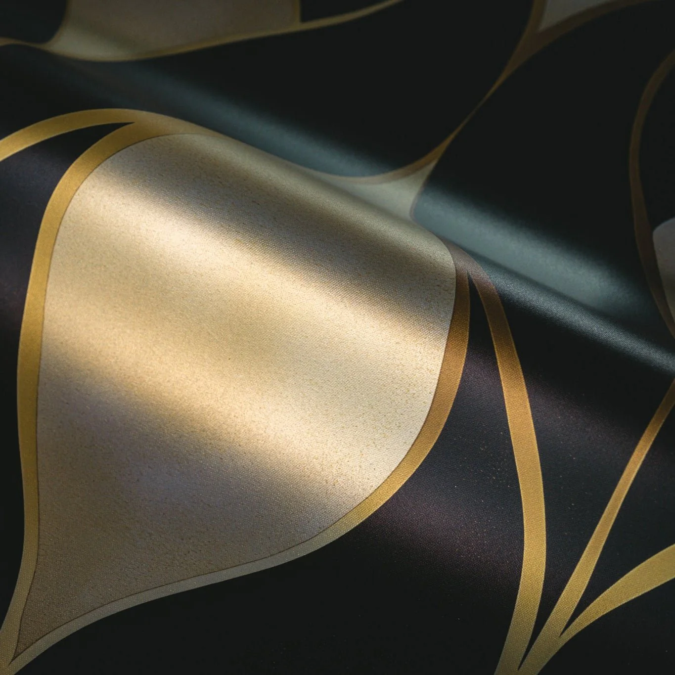 Mireille Wallpaper - Image 5